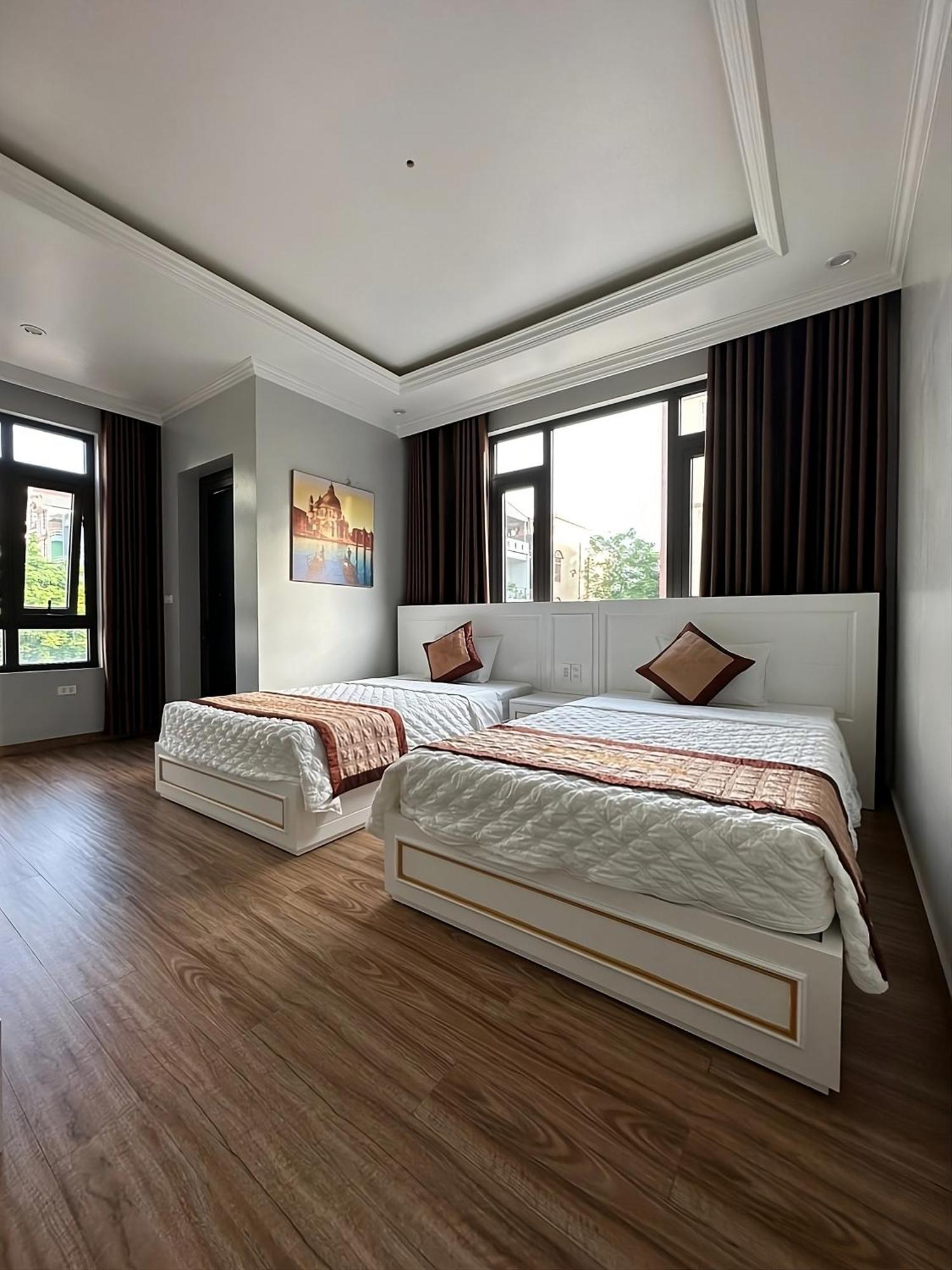 Viet Hoang Hotel Халонг Екстер'єр фото